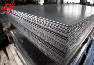 Stainless,Steel,Sheets,Deposited,In,Stacks