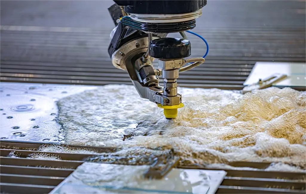 cutting process royal steel group (1)